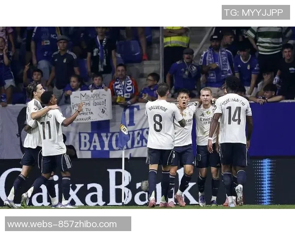 曼联与皇马激战正酣比赛比分揭晓引发球迷热议